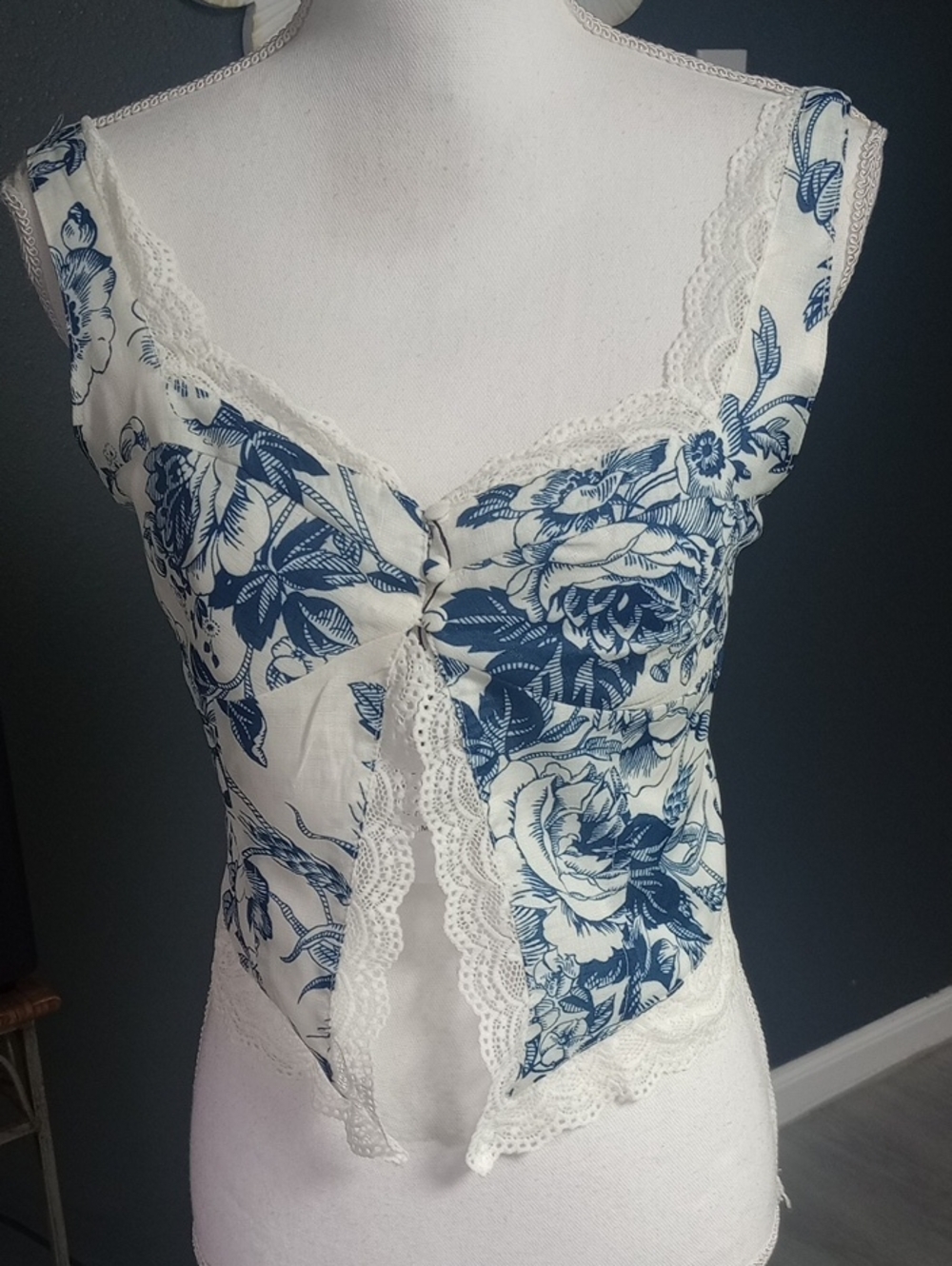 Blue Floral Lace-Trim Corset Top